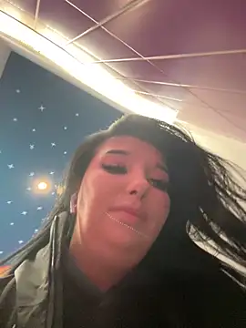 Tisha Busty online show from November 23, 1:11 pm