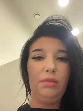 Tisha Busty online show from December 22, 12:13 pm