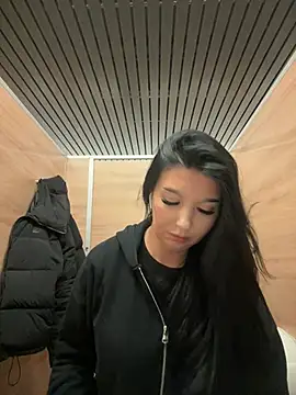 Tisha Busty online show from February 24, 12:25 pm