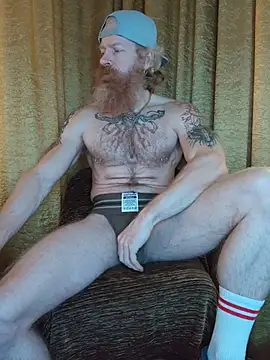 Snapshot of Gingerbeard40 chatting on February 8, 5:00 am Gingerbeard40 online show from February 8, 5:00 am