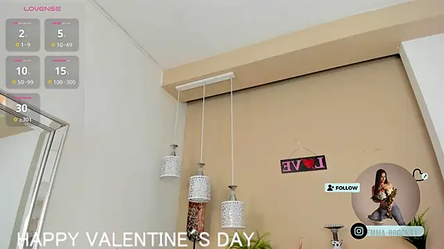 emma brooks1 online show from February 14, 7:54 pm