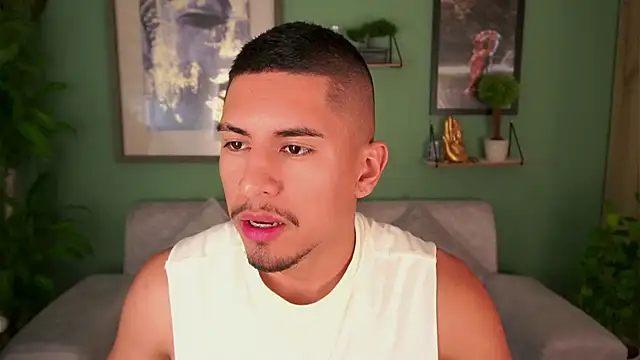 Aaronfox x online show from March 20, 12:53 pm