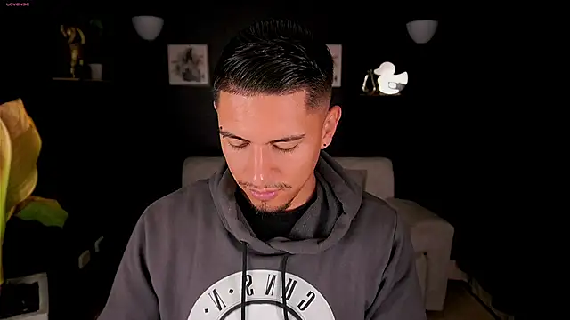 Aaronfox x online show from September 15, 12:05 pm