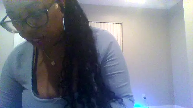 KittyKayla online show from October 5, 5:28 am