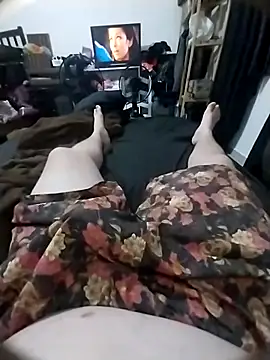 luluankle online show from March 6, 10:06 pm