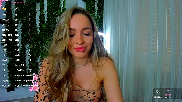 VivienCarter online show from February 8, 11:12 am