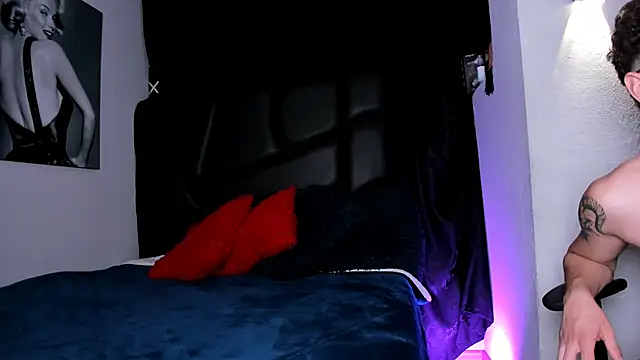 LexieandNate online show from February 24, 2:51 am