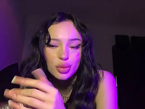 madelinexx online show from January 21, 12:25 am