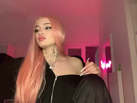 madelinexx online show from March 8, 8:33 am