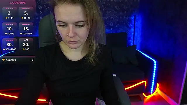 MaribelRiverr  online show from January 26, 9:40 am