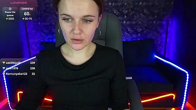 MaribelRiverr  online show from January 28, 12:32 pm