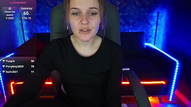 MaribelRiverr  online show from February 6, 12:26 pm