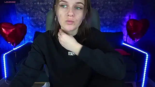 MaribelRiverr  online show from February 20, 6:39 am