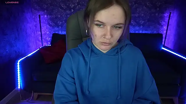 MaribelRiverr  online show from February 22, 6:39 am