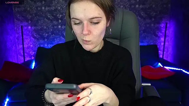 MaribelRiverr  online show from February 25, 6:25 am