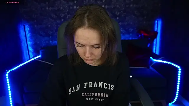 MaribelRiverr  online show from March 20, 6:30 am