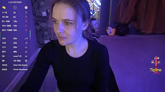 MaribelRiverr  online show from November 1, 6:48 am