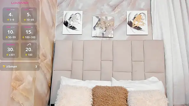 Jaslyn  Smith online show from October 27, 4:11 pm