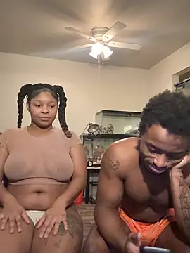 exotic  couple online show from January 16, 11:31 pm