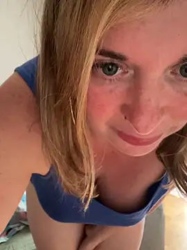 Lombada online show from April 15, 2:57 pm