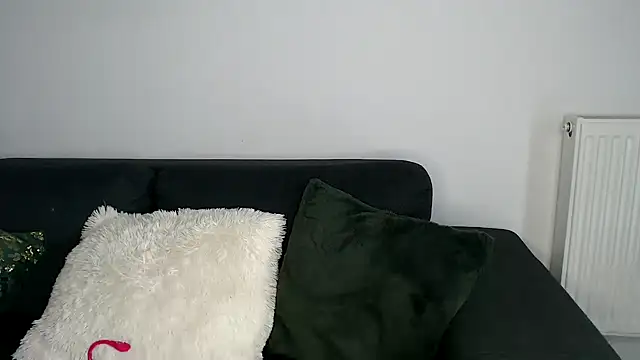 ElizabethAC online show from February 18, 11:11 am