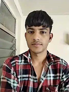 kingkartik7 online show from February 8, 3:42 pm