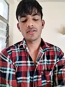 kingkartik7 online show from February 15, 10:55 am