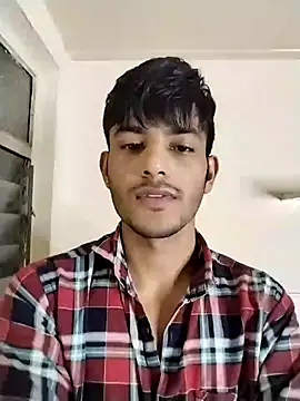 kingkartik7 online show from February 19, 4:00 pm