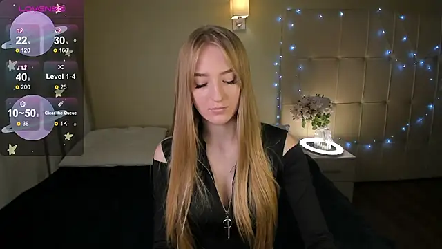 Stacy River online show from February 9, 8:22 am