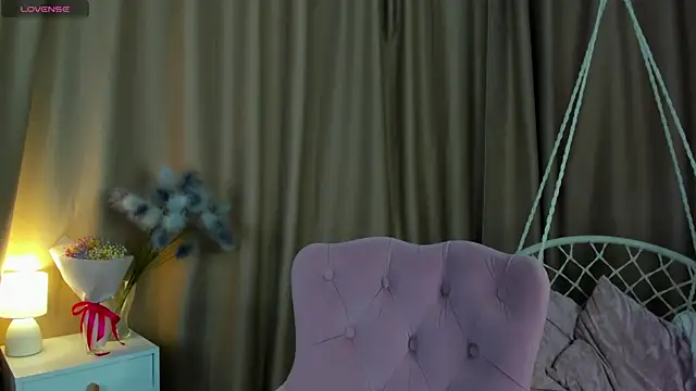 Stacy River online show from April 9, 9:26 am