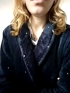 EvaRush online show from November 6, 9:43 am