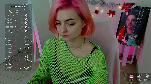 Fire Bestie online show from December 13, 1:01 pm