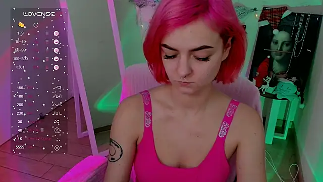 Fire Bestie online show from December 30, 1:58 pm