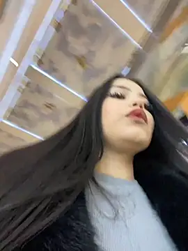 Chloe  Moon online show from December 22, 4:06 pm