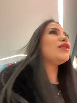 Chloe  Moon online show from December 29, 12:12 pm