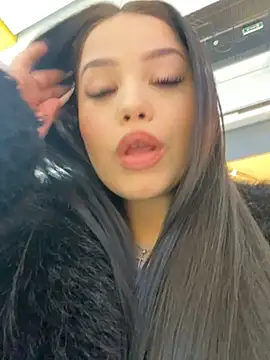 Chloe  Moon online show from February 4, 10:32 am