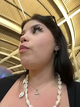 Chloe  Moon online show from March 5, 1:06 pm