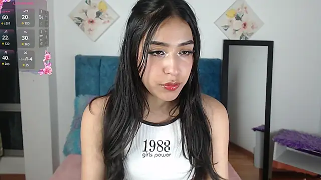 Snapshot of LilyMadisson_F_w chatting on January 22, 1:42 am LilyMadisson F w online show from January 22, 1:42 am