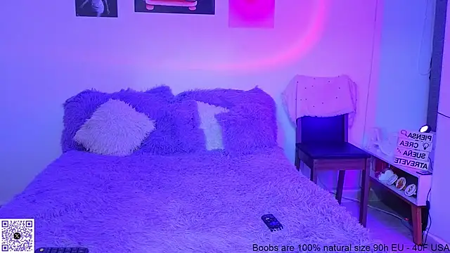 angie bigboobs  online show from October 22, 2:06 pm