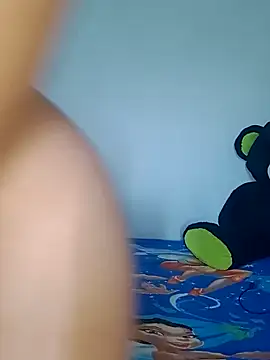 Snapshot of sariitha_sw chatting on February 18, 3:54 pm sariitha sw online show from February 18, 3:54 pm