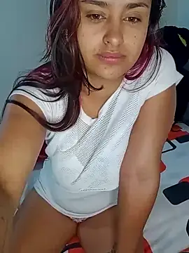 Snapshot of sariitha_sw chatting on March 17, 2:30 am sariitha sw online show from March 17, 2:30 am