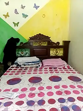 mom son dirty online show from April 26, 2:15 pm