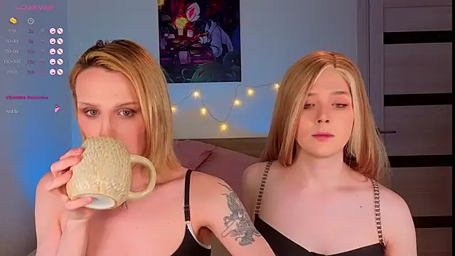  yourFoxy  online show from January 11, 6:02 pm