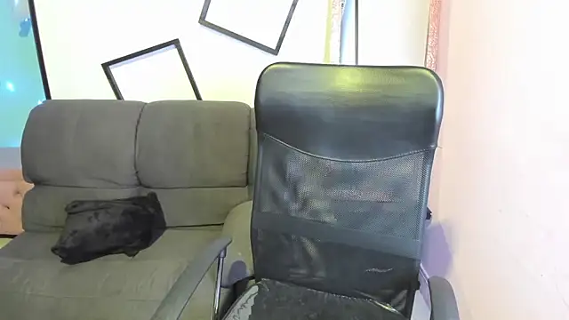 ConstansBlonde online show from January 7, 8:11 pm