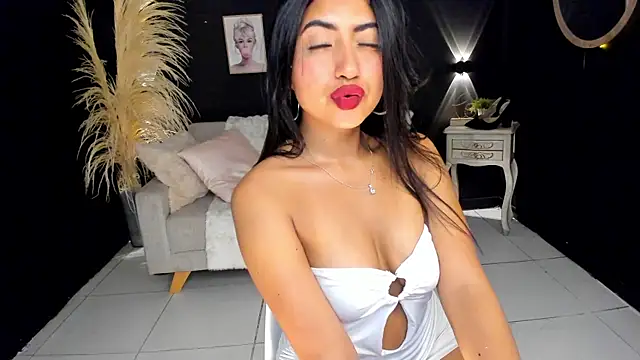 Hanna fost online show from February 11, 5:29 pm