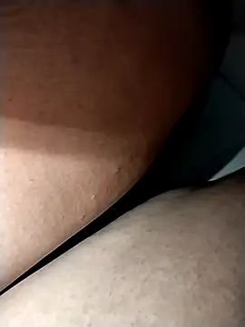 rohitlov150 online show from September 14, 6:56 am