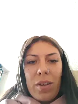 Snapshot of Sweel_Leyva18 chatting on November 25, 6:19 pm Sweel Leyva18 online show from November 25, 6:19 pm