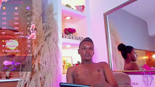 CamiEstrada online show from February 2, 2:59 am