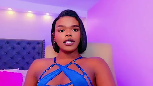 CamiEstrada online show from September 12, 12:44 am