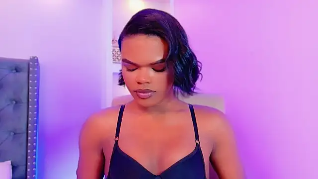 CamiEstrada online show from September 16, 12:06 pm